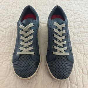 Biza Blue Leather Laser Cut EU37 US6